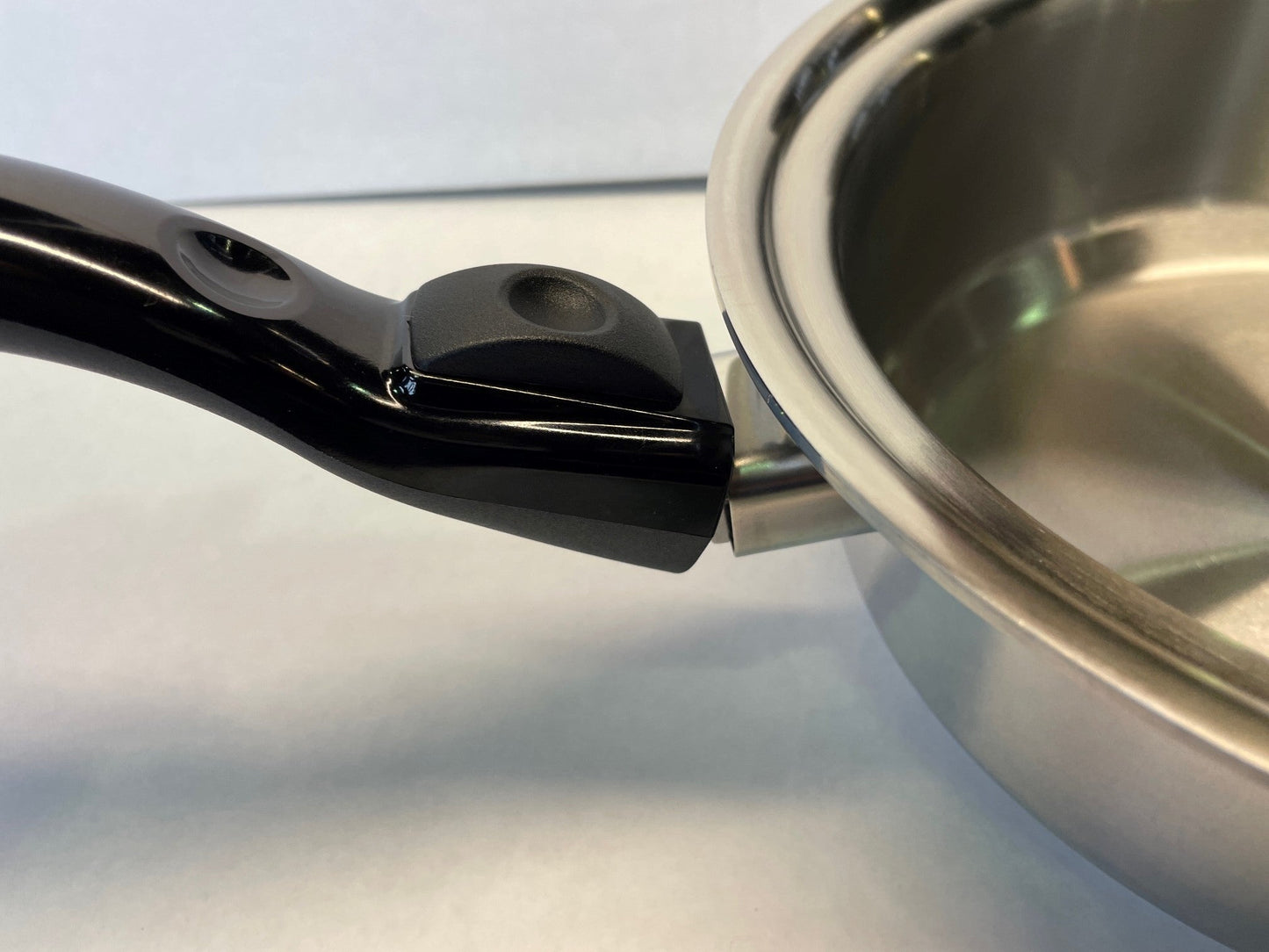 STH014-A Detachable Stick Handle Kit for Straight Sided Pans - WaterlessCookware