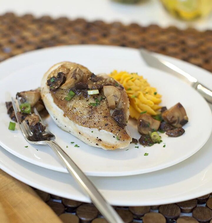 Turkey Cutlets with Creamy Country Mustard Sauce