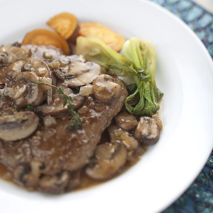 Cubed Top Sirloin with Pan Fried Mushrooms