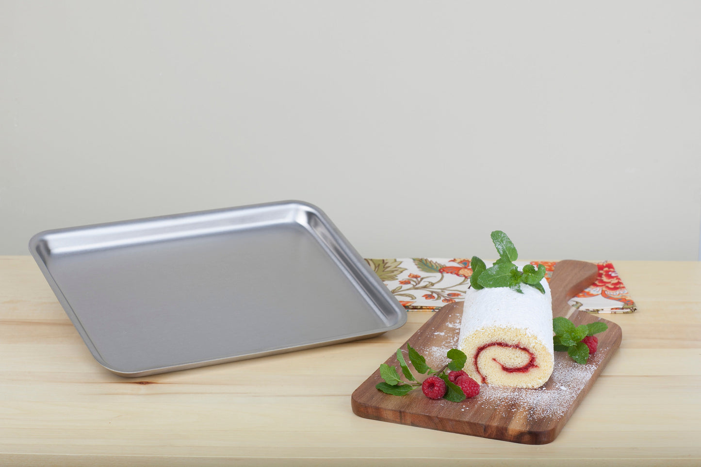 Scratch and Sample Stainless Steel All-Purpose Bake Pan - WaterlessCookware