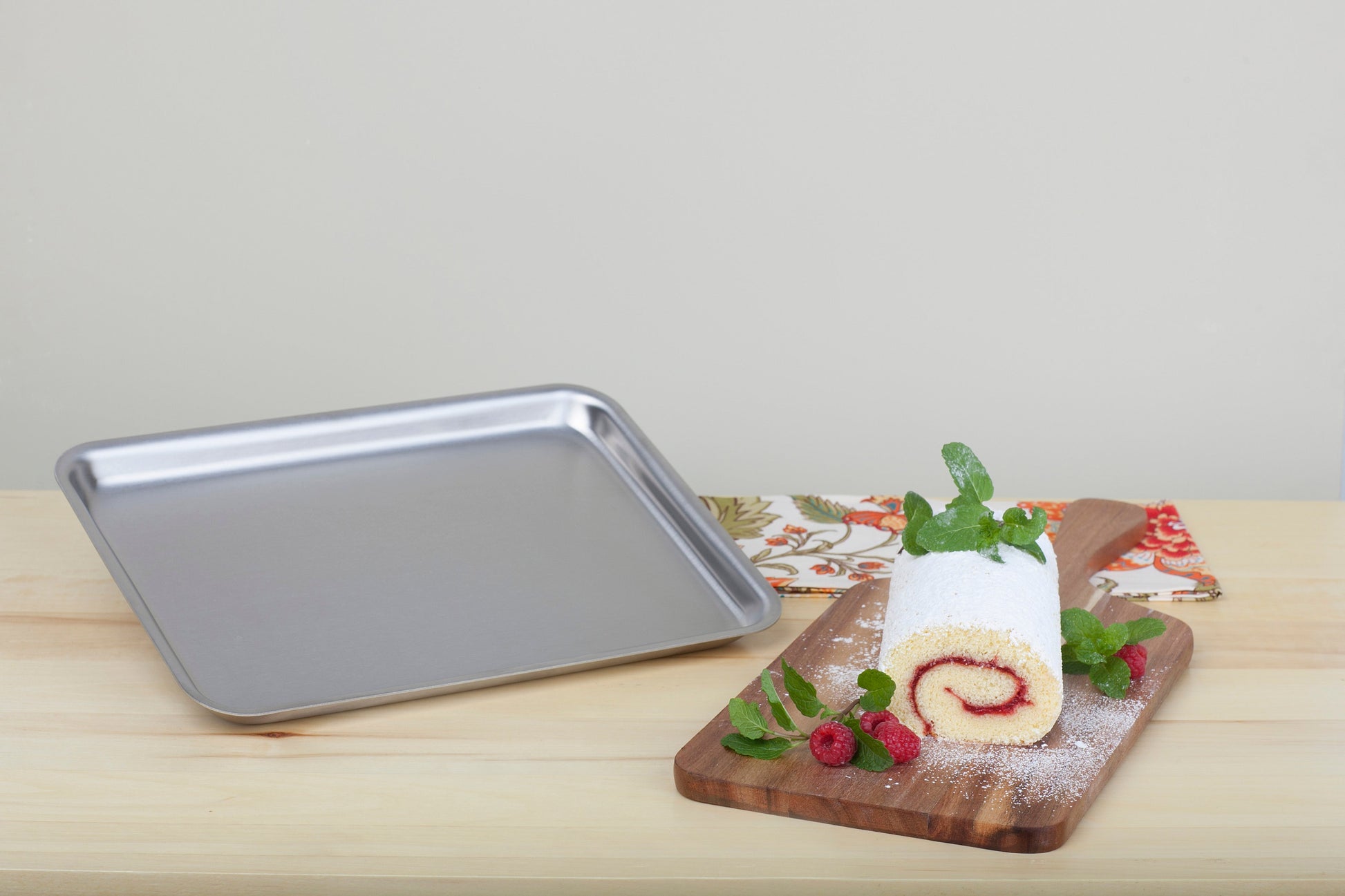 Scratch and Sample Stainless Steel All-Purpose Bake Pan - WaterlessCookware